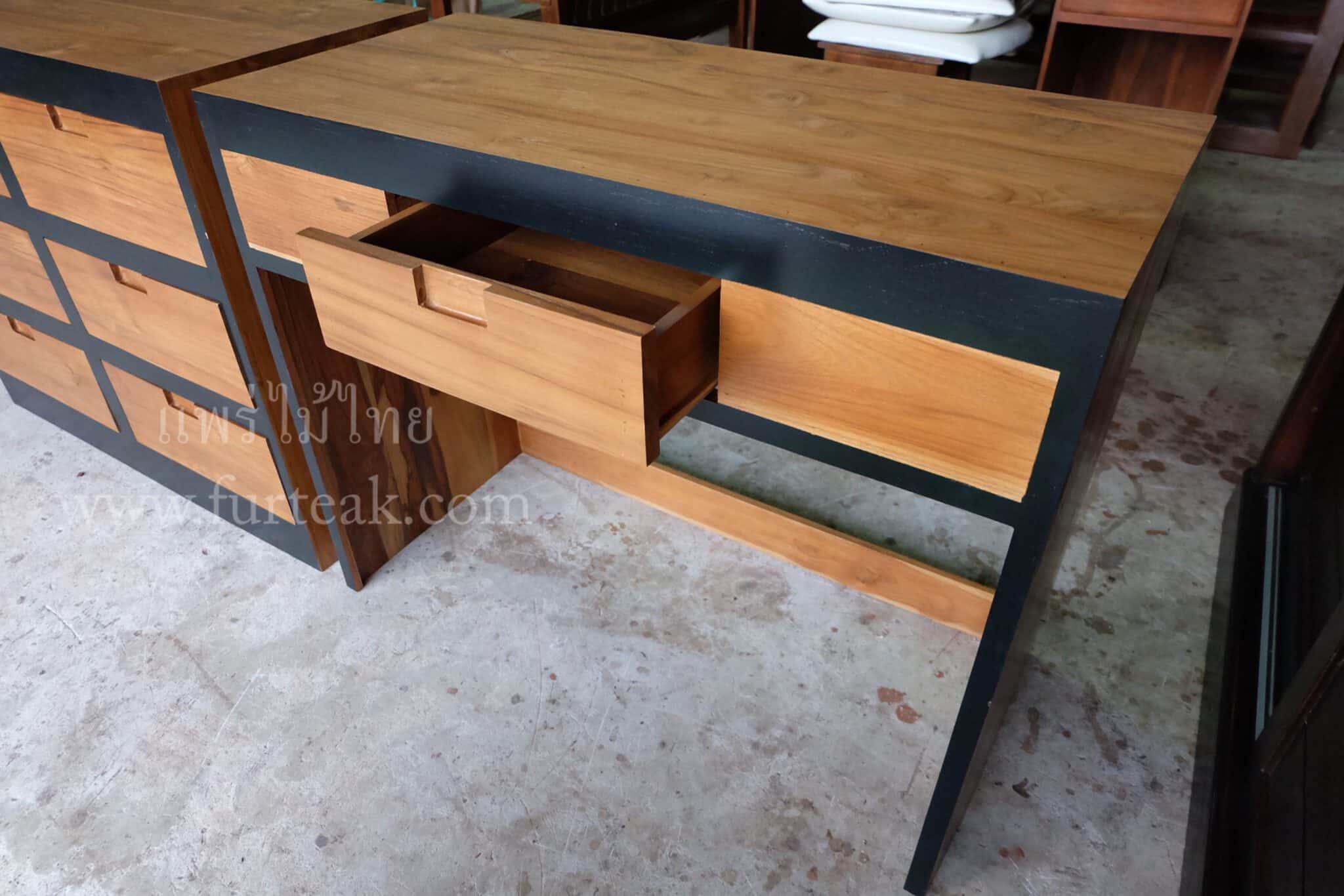 DK036 - Image 3